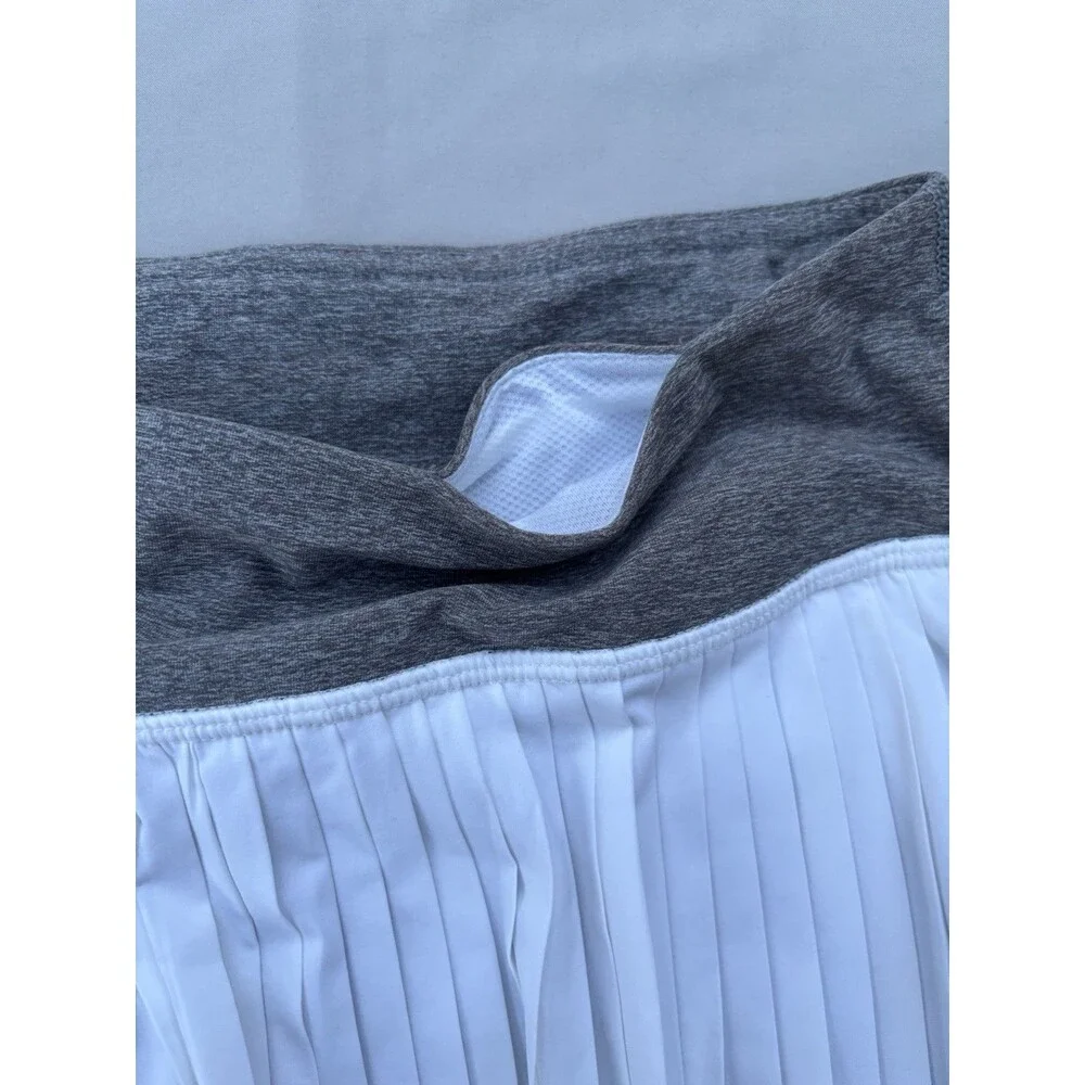Lululemon Pleat to Street Skirt Size 6 White Mini Tennis Pleated Athleisure
